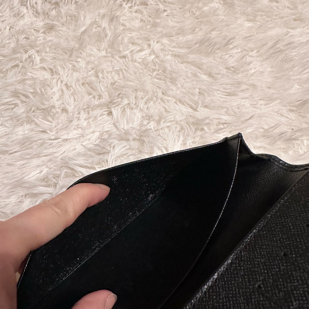 Louis Vuitton Black Wallet - Picture 5 of 11